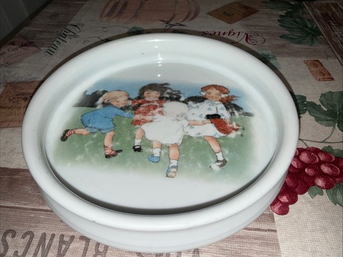 Kinderteller sehr alt - mit, rand
