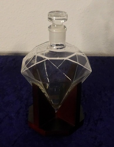 Diamantenform decanter - diamantenform,