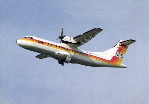 Passagierflugzeug atr 42 - ak,