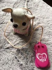 *** chi chi love HUND *** Läuft *** Bellt *** Hund *** ChIhuahua ***
