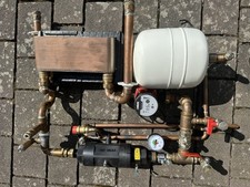 Wärmetauscher Kompletteinheit auf Montageplatte mit 15 KW Elektroheizer altern.