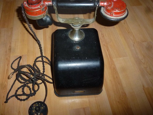 Antikes objekt altes telefon - antikes,
