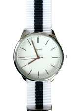 Armbanduhr mit Textil-Armband