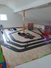 Riesige Autorennbahn Komplettanlage Carrera Digital 132 