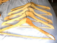 5 x Kleiderbügel aus Holz mit Hosensteg, NEU NEU