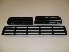 VW Golf 4 Cabrio Stoßstange vorne Gitter Abdeckungen