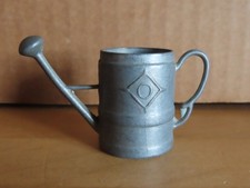 kleine Gießkanne für