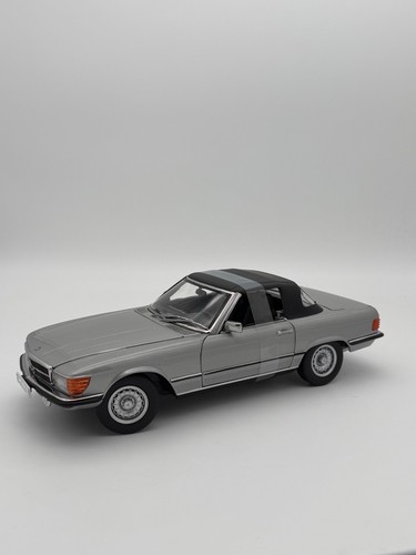 Mercedes benz 450 r107 - 450, 1:18