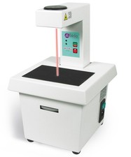 Pinbohrgerät mit Laserlicht