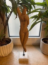 Skulptur Holz Marmor Frau Lot