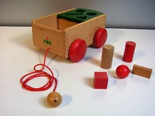 nic Formenwagen, Nachziehwagen, Steckwagen, Sortierwagen für Holz Kugeln u.a.