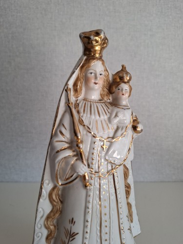 Madonna mit kind - kind, porzellan