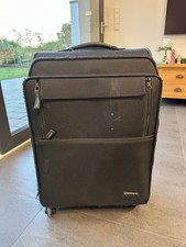 großer Stratic Koffer schwarz 65 x 30 x 25 cm, Reisekoffer, Rollkoffer, Aufgabe