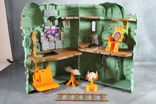 Masters of the Universe Origins Castle Grayskull Vintage 2002