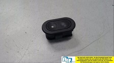 Schalter Fensterheber (tür vorn) Rechts Opel Astra Cabrio 1.8i Bj 1997 F 2691329