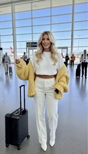 handgestrickte Wollstrickjacke