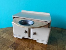 Spüle Schrank  Wichtelmarke