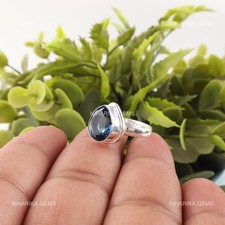 London Blau Topas Stein