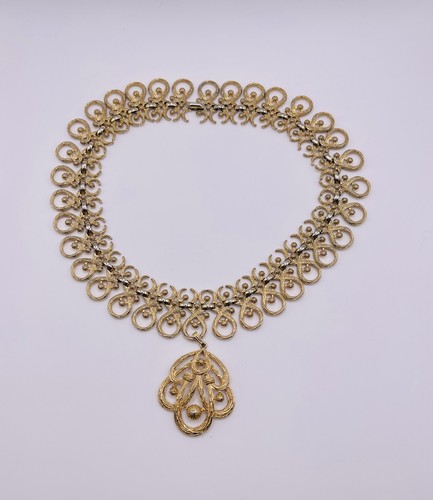 Trifari crown collier - crown,