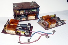 Elektronische Bauteile DDR bezeichnet mit Kanälen 1-6 (HF-Techik Tuner Radio Emp