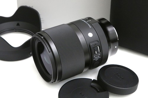 Sigma 35mm dn - 35mm, f1.4