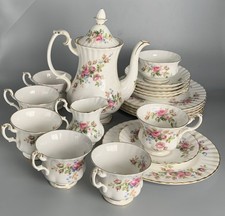 Prunkvolle Porzellan