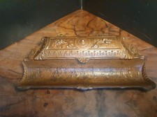 Antike Tintenfass im Jugendstil (~1900) ohne Porzellan-Tintenbehälter.