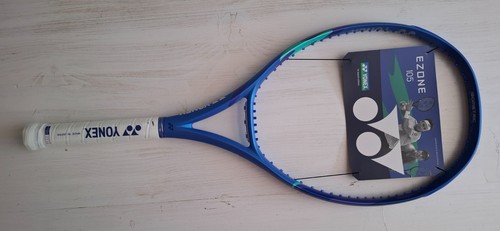 Yonex ezone 105