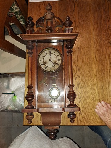 Alte wanduhr pendeluhr - alte,