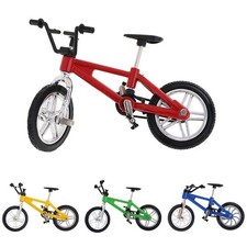 Spielzeugfahrrad aus Metall