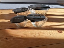 4 Schälchen mit Deckel