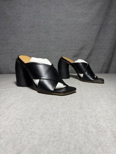 Off white spring criss cross - criss,