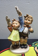 Goebel Hummel Figurine "AUF