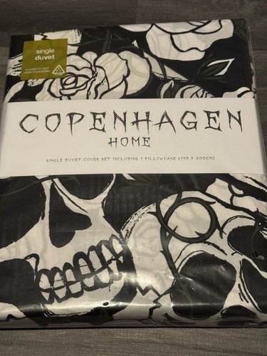 Bnwt copenhagen home halloween - copenhagen,