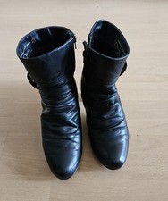 Queens Lederschuhe schwarz