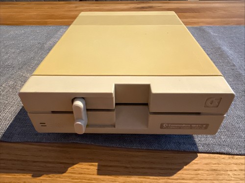 Commodore 1541 floppy - 1541-ii,