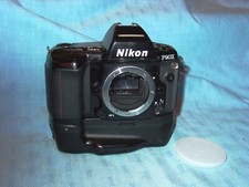 Nikon F – 90x + Nikon MB 10