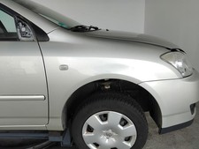 Toyota Corolla E12 original Kotflügel vorn rechts englische Produktion BJ2004