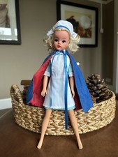 Pedigree blonde Sindy Puppe