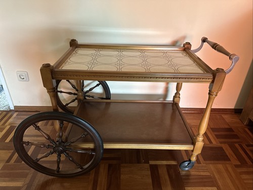 Vintage stufiger teewagen - vintage,