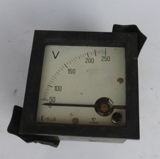 altes Gerät Bastler Messgerät Volt Voltmeter Bakelit Volt Messer
