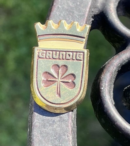 Grundig emblem - grundig,