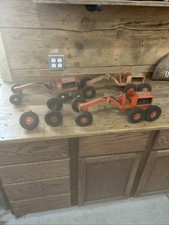 VINTAGE NYLINT TRACTOR ROAD