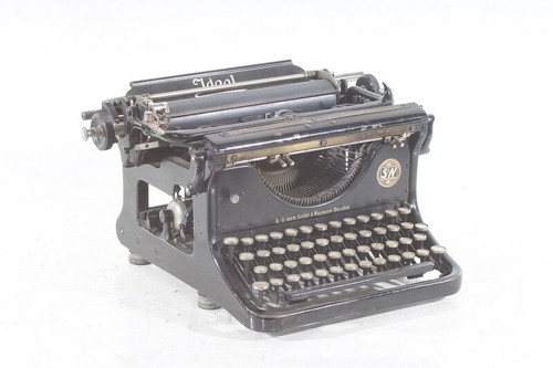 Alte schreibmaschine vintage - alte,