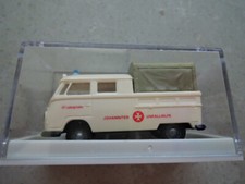 Brekina VW T1b Doka Pritsche Plane Johanniter Ludwigshafen Sondermodell neu ()