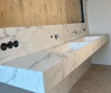 Waschtisch Marmoroptik