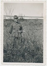 Foto Soldat mit Einheitsfeldmütze-Wehrmacht   2.WK  (W193)