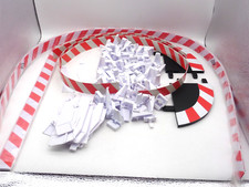 132/124  Carrera   /  Leitplanken und Halter und Endstücke