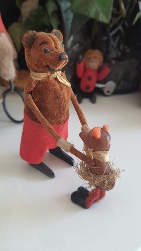 Schuco bär mit baby - "bär, baby"