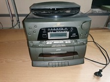 Stereoanlage Elta 2482N1 ohne Boxen als Bastlerbedarf / Ersatzteilspender